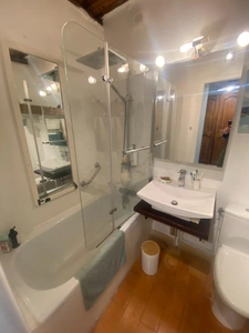 RARE......UNE MAISON: 2 APPARTEMENTS. UNE TERRASSE avec VUE SUR ETANG. PORTE OUVERTE LE SAMEDI 22 AOUT A 10HOO