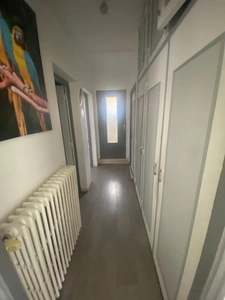 A découvrir:MAISON de FAMILLE 5 CHAMBRES ET APPARTEMENT LOCATIF