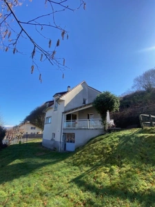 MAISON FAMILIALE imaginée par  D. Rougé, Architecte
