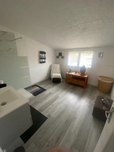 A découvrir:MAISON de FAMILLE 5 CHAMBRES ET APPARTEMENT LOCATIF
