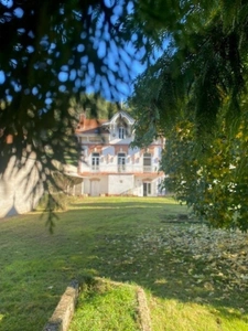 Incroyable: Maison bourgeoise à vendre 7 pièces  (12)