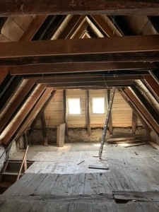Beautiful winemaker's house in the Lot Valley, in need of renovation