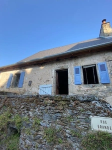 Beautiful winemaker's house in the Lot Valley, in need of renovation