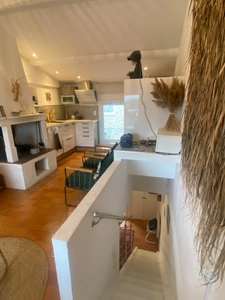 RARE......UNE MAISON: 2 APPARTEMENTS. UNE TERRASSE avec VUE SUR ETANG. PORTE OUVERTE LE SAMEDI 22 AOUT A 10HOO