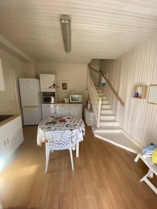 Incroyable: Maison bourgeoise à vendre 7 pièces  (12)