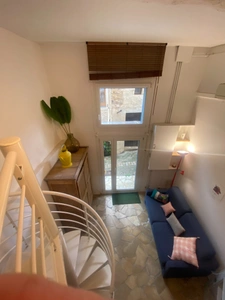 RARE......UNE MAISON: 2 APPARTEMENTS. UNE TERRASSE avec VUE SUR ETANG. PORTE OUVERTE LE SAMEDI 22 AOUT A 10HOO