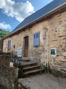 Beautiful winemaker's house in the Lot Valley, in need of renovation