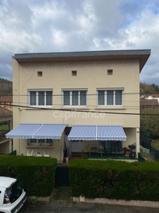 A découvrir:MAISON de FAMILLE 5 CHAMBRES ET APPARTEMENT LOCATIF
