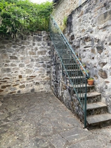 COUP DE COEUR: Maison de village au charme fou...