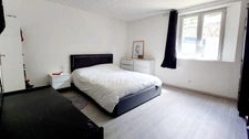 Ensemble immobilier 185m², 3 habitations indépendantes, grange, garage, love room, bonne rentabilité financière.
