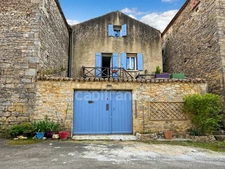 Maison de ville, Villefranche du Périgord, 140m2, totalement rénovée et meublée, cave voutée. Idéal résidence secondaire ou location meublée