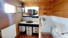 Maison en pierres à Coux et Bigaroque 150m² avec 6 pièces, 3 chambres, 2 garages et atelier, terrain de 5577m², sans vis à vis au coeur de la nature.