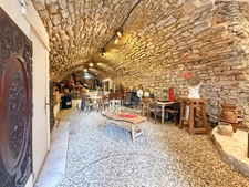 Maison de ville, Villefranche du Périgord, 140m2, totalement rénovée et meublée, cave voutée. Idéal résidence secondaire ou location meublée