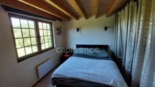 For sale, a 364 m² house surrounded by more than 2.5 hectares of land in Carsac-Aillac with 3 furnished gîtes, a main house and a swimming pool.