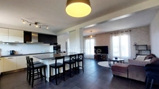Maison à Salignac-Eyvigues, 155m², 7 pièces, 5 chambres, 5667m² de terrain, sans travaux, rentabilité, terrain en plus à bâtir.