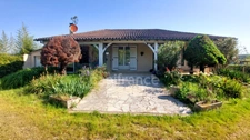 Maison 108m², 4 pièces, 3 chambres, Garage, beau jardin arboré et ensoleillé, équipement neuf, Allas-les-mines.