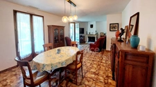 Maison 108m², 4 pièces, 3 chambres, Garage, beau jardin arboré et ensoleillé, équipement neuf, Allas-les-mines.