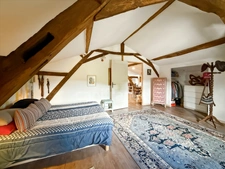 Maison de ville, Villefranche du Périgord, 140m2, totalement rénovée et meublée, cave voutée. Idéal résidence secondaire ou location meublée