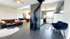 Maison à Salignac-Eyvigues, 155m², 7 pièces, 5 chambres, 5667m² de terrain, sans travaux, rentabilité, terrain en plus à bâtir.