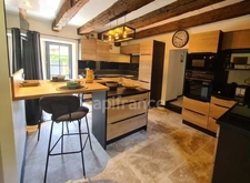 Exceptional stone house – 220 m² renovated – Saint-Cybranet – Fully equipped and furnished – Outbuildings