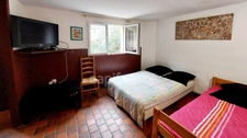 Maison 222m², 8 pièces, 6 chambres, gîte, studio, chambre d'hôte, piscine, terrrain 2737m² à LE BUISSON DE CADOUIN (24)