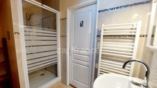 Maison à Sergeac de 151m², 6 pièces, au calme, sans vis à vis, sans travaux avec vue dégagée + garage XXL + chalet.