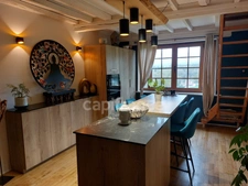 For sale, a 364 m² house surrounded by more than 2.5 hectares of land in Carsac-Aillac with 3 furnished gîtes, a main house and a swimming pool.