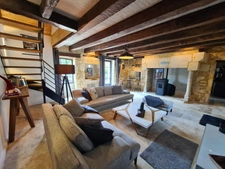 Ensemble en pierre totalemernt rénové 220m² - 12 couchages - activité gîte immédiate - Périgord Noir