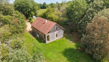 Maison lumineuse de 180m², grande mezzanine, vue dégagée et nature préservée – Orliac