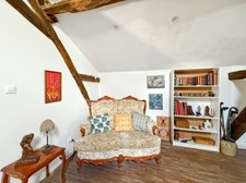 Maison de ville, Villefranche du Périgord, 140m2, totalement rénovée et meublée, cave voutée. Idéal résidence secondaire ou location meublée