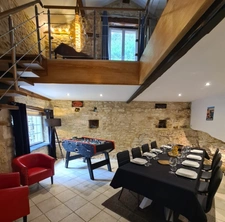 Exceptional stone house – 220 m² renovated – Saint-Cybranet – Fully equipped and furnished – Outbuildings