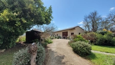 Maison à Sergeac de 151m², 6 pièces, au calme, sans vis à vis, sans travaux avec vue dégagée + garage XXL + chalet.
