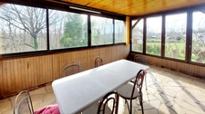 Maison 5 pièces 91 m² avec 3 chambres, sous-sol intégral, 2 garages et fort potentiel à Siorac-en-Périgord, au calme proche Dordogne
