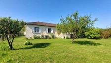 Maison 108m², 4 pièces, 3 chambres, Garage, beau jardin arboré et ensoleillé, équipement neuf, Allas-les-mines.