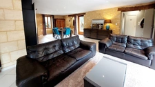 A fully renovated character property with swimming pool, unobstructed views and an exceptional setting in the heart of the Périgord Noir