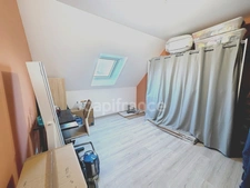 A Vendre- Maison familiale 5 pièces récente avec double garage à CORMERY 