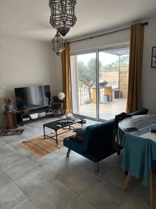 Solliès Pont: grande villa familiale avec T3 indépendant