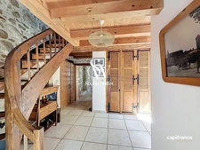 Charming and characterful family home for sale, 11 rooms 