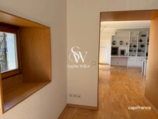 Propriété de Caractère 300m2 hab+ 175m2 bureaux - à vendre 12 pièces (74) -  proche de Annecy