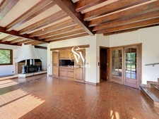 Maison de Famille à vendre 7 pièces - 200 m2 hab. (245 utiles) - plus de 2000m2 terrain prox. Lac - proche de ANNECY (74)