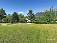 Maison de Famille à vendre 7 pièces - 200 m2 hab. (245 utiles) - plus de 2000m2 terrain prox. Lac - proche de ANNECY (74)