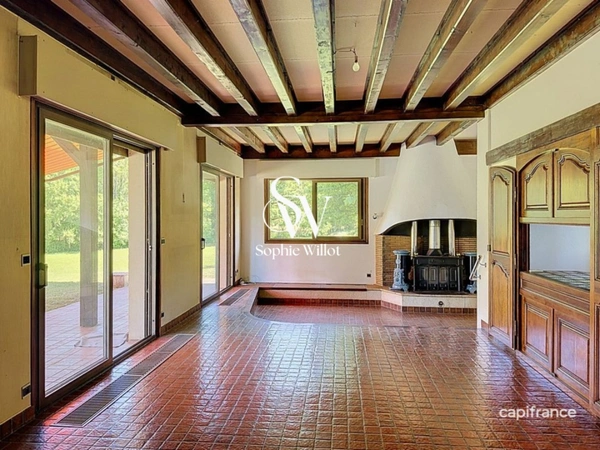 Maison de Famille à vendre 7 pièces - 200 m2 hab. (245 utiles) - plus de 2000m2 terrain prox. Lac - proche de ANNECY (74)