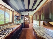 Maison de Famille à vendre 7 pièces - 200 m2 hab. (245 utiles) - plus de 2000m2 terrain prox. Lac - proche de ANNECY (74)