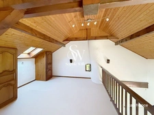 Maison de Famille à vendre 7 pièces - 200 m2 hab. (245 utiles) - plus de 2000m2 terrain prox. Lac - proche de ANNECY (74)
