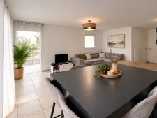 Saint-Jorioz - Prox. du centre à pied et de la piste cyclable - Appartement T3 Rez-de-jardin 