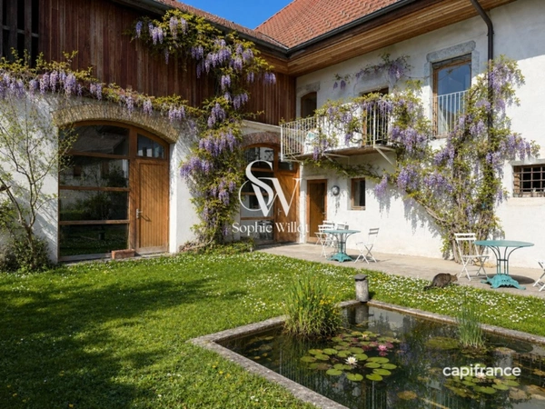 Propriété de Caractère 475m2  à vendre 12 pièces (74) - Annecy