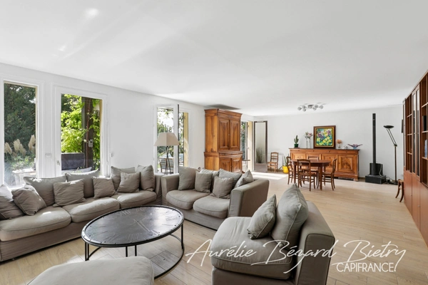 Belle maison familiale à vendre 8 pièces VAUCRESSON (92)