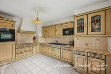 Appartement familial avec jardin en lisière du parc Heller