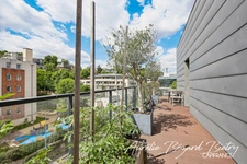 Dernier étage avec terrasse plein ciel de 47 m²