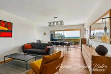 Dernier étage avec vue panoramique et loggia photo 2